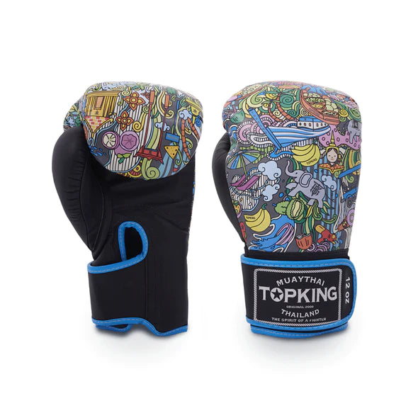 Guantes de Muay Thai marca Top King con diseño de la cultura Tailandesa. Capas de espuma con acolchado interno y sistema "Clima cool". Sistema de velcro envolvente. Imagen frontal.