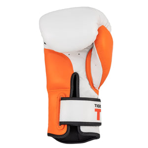 Palma guante marca Tiger color blanco y naranja. Hecho de piel de vaca con relleno en Flex. Velcro seguro. Imagen frontal.