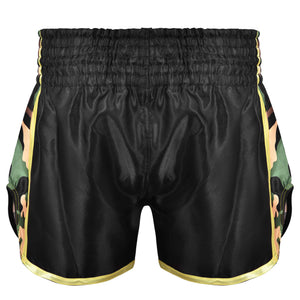 Short de Muay Thai "Bruiser" satén color negro con detalles dorados y diseño camuflaje. Logo en el centro y cintura elástica. Diseño camuflaje a los lados. Foto trasera.