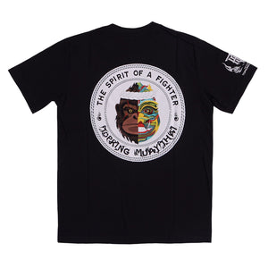 Camiseta Top King manga corta color negro con diseño especial en parte trasera. Hecha poliéster y algodón. 