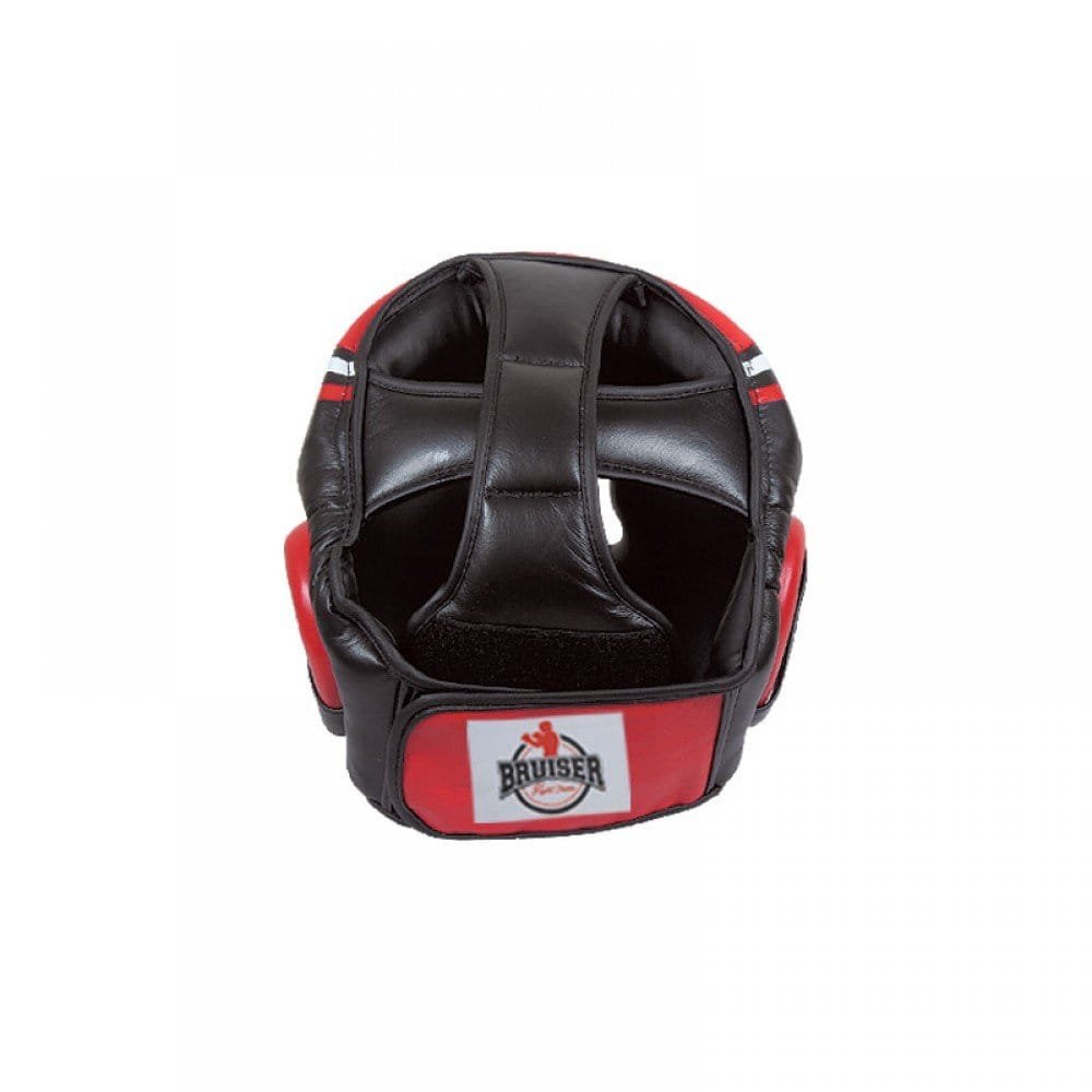 Casco Bruiser color rojo. Logo en el centro con rayas a los lados. Diseño con espuma densa. Velcro ajustable y diseño superior abierto. Imagen superior. 