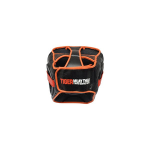 Casco Tiger color naranja y negro. Hecho de polipiel con espuma densa.  Para boxeo, muay thai y artes marciales. Imagen trasera. 