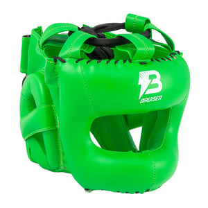 Casco de barra marca Bruiser color verde. Logo en el centro. Hecho de polipiel con relleno de espuma. Ajustable con cuerdas en parte superior. 