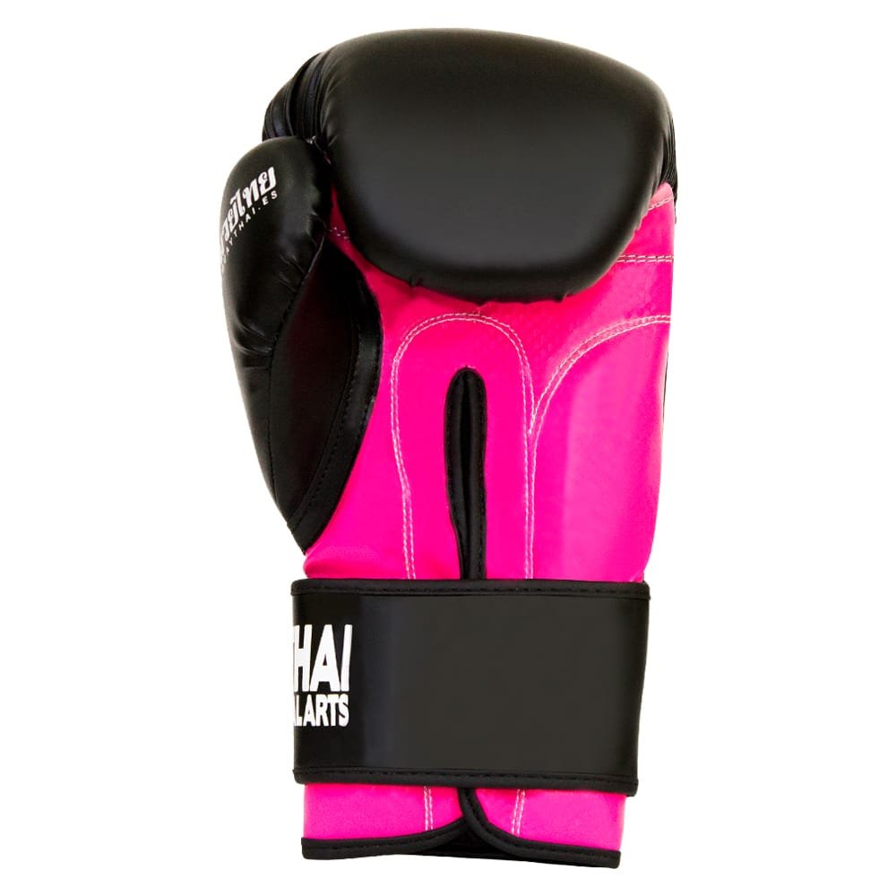 Palma de guante de boxeo marca Tiger color negro y rosa. Hecho de piel sintética con capas densas. Cierre de velcro rígido y cuerda interior para mejor sujeción.