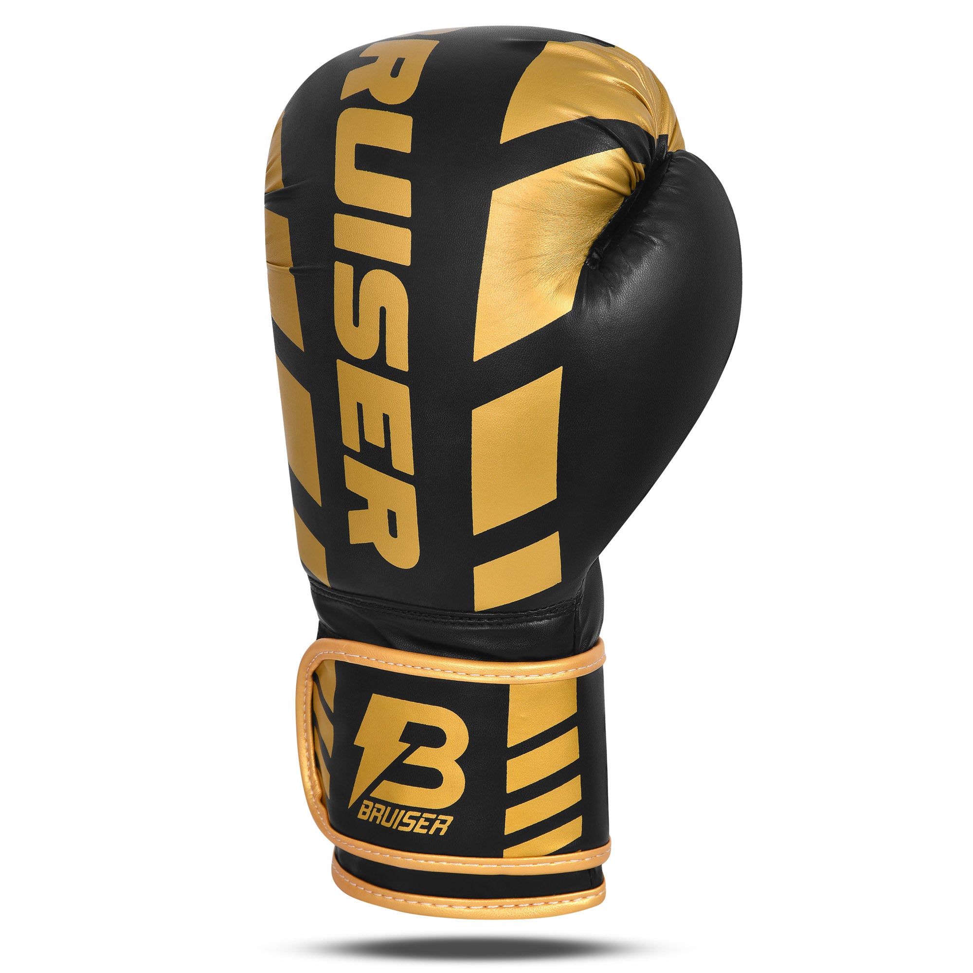Guantes de boxeo de piel sintética, negro y dorado "Bruiser" en el centro escrito en letras doradas, para muay thai, kick boxing y entrenamiento de contacto. Imagen frontal.