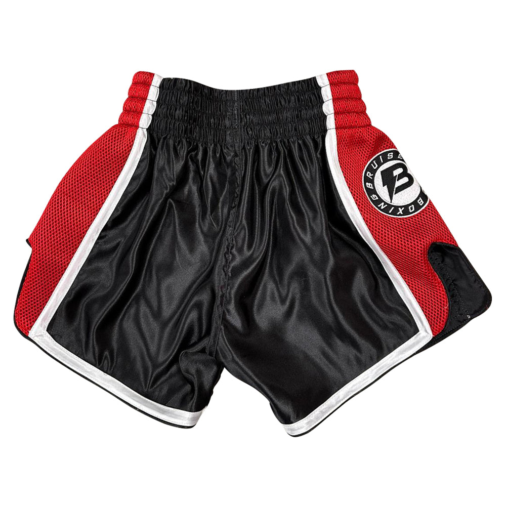 Parte trasera de short de Muay Thai color negro y rojo con detalles blancos, logo "Bruiser Boxing" en el costado derecho. Material cómodo y transpirable con ajuste firme. 
